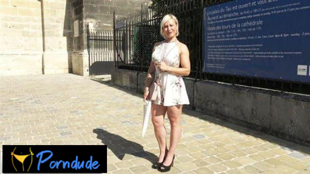 41 Years Old, An Unreal Milf From Reims! - Jacquie Et Michel TV - Kim